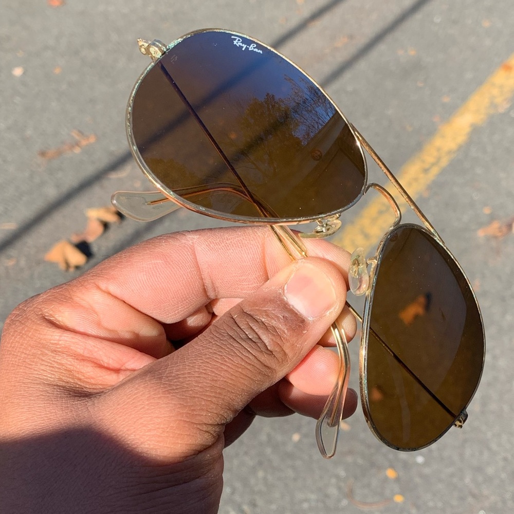 Vintage B&L Ray Ban sunglasses - Picture 9 of 10